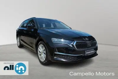 Skoda Octavia Station Wagon 2.0 tdi Executive 150cv dsg del 2024 usata a Venezia