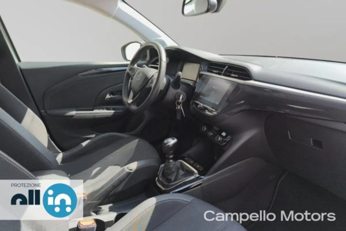 Opel Corsa usata a Venezia (14)