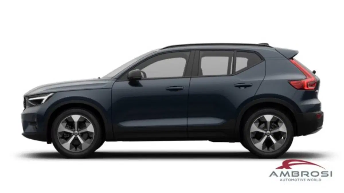 Volvo XC40 nuova a Perugia (2)
