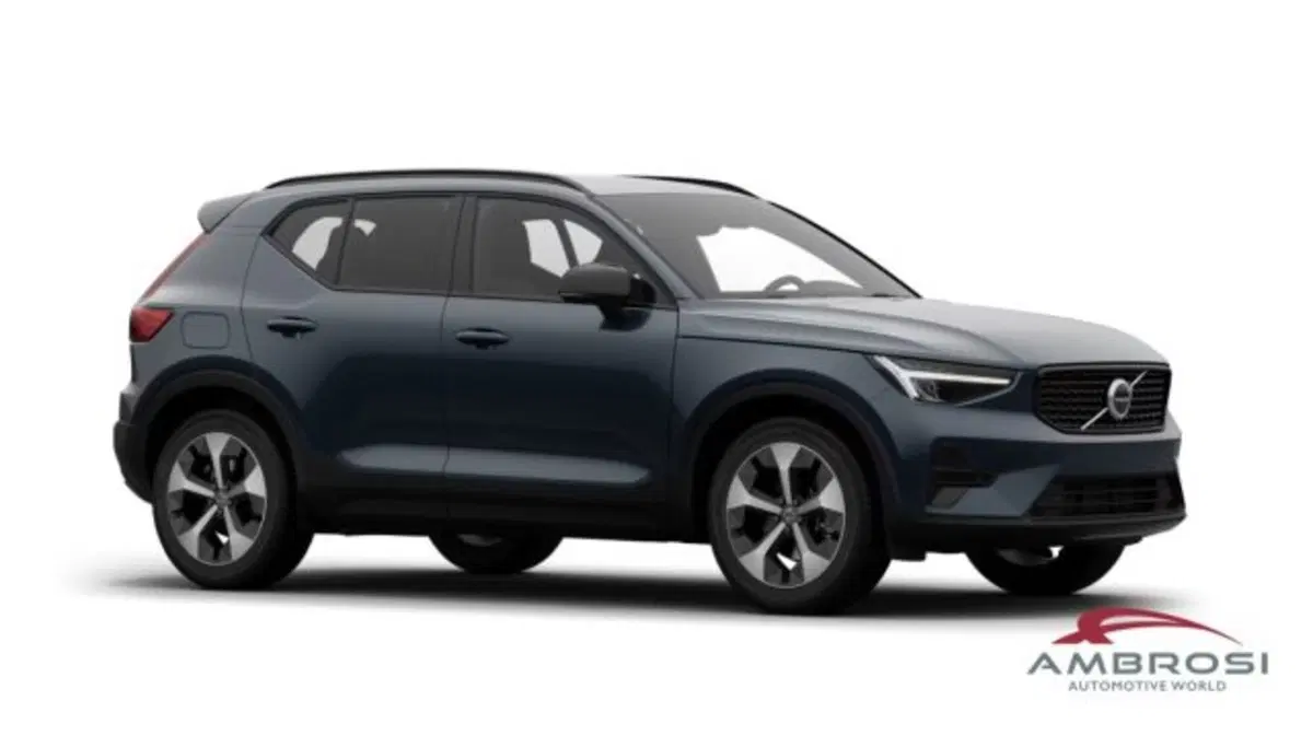 Volvo XC40 nuova a Perugia (7)