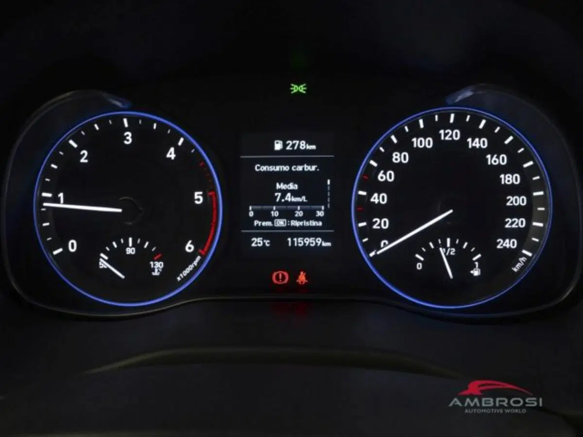 Hyundai Kona usata a Perugia (13)