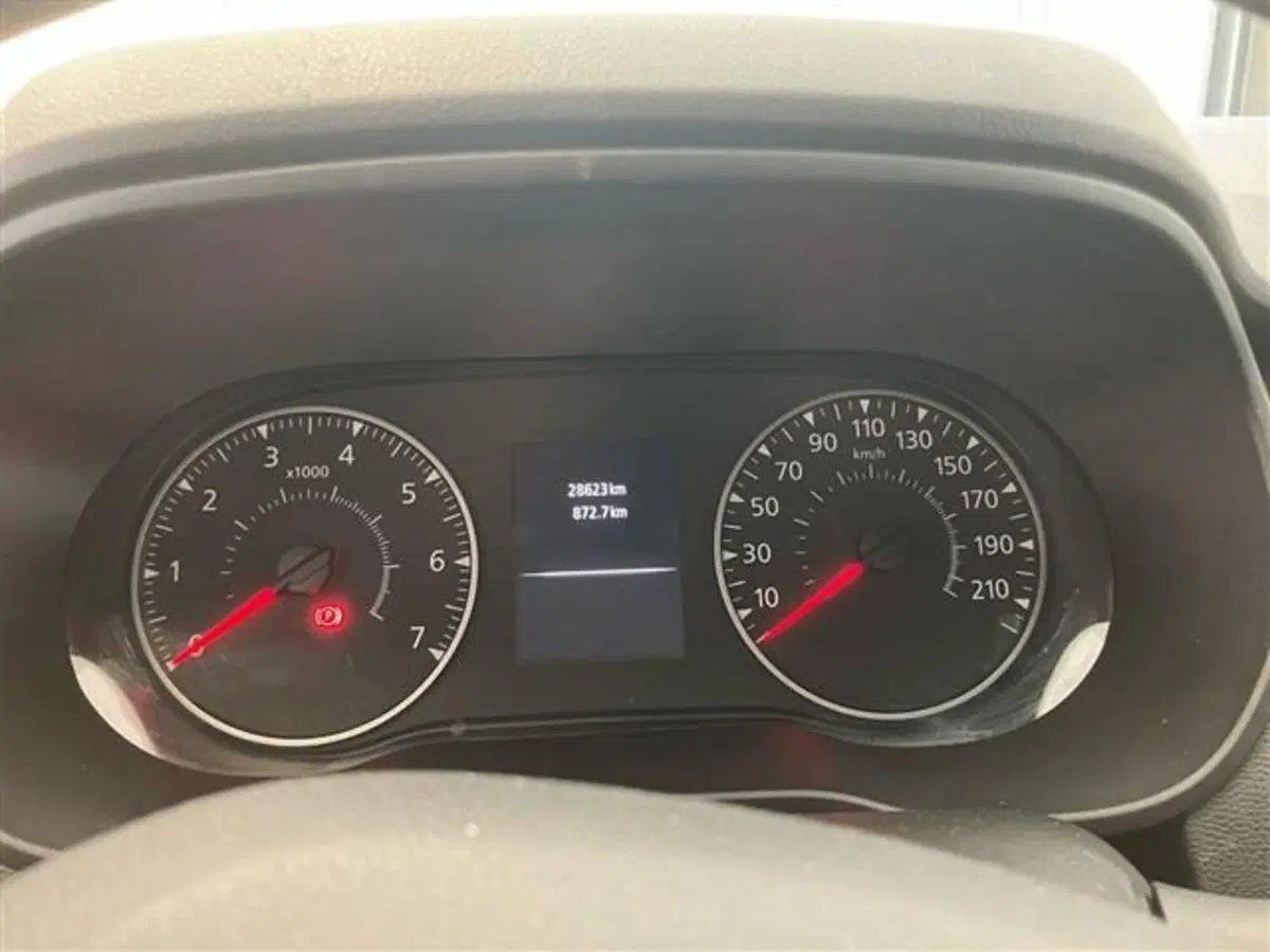 Dacia Duster usata a Como (15)