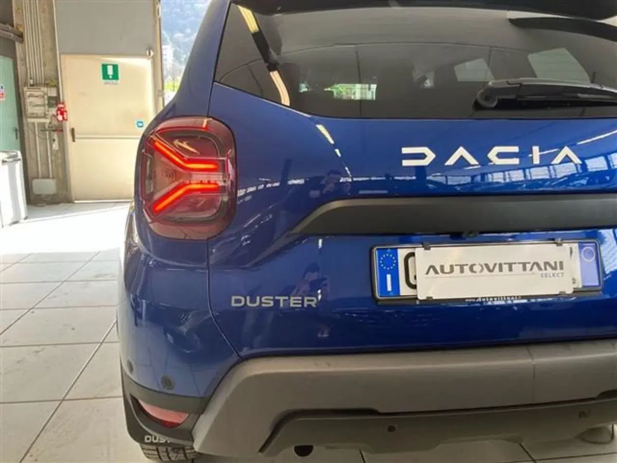 Dacia Duster usata a Como (8)