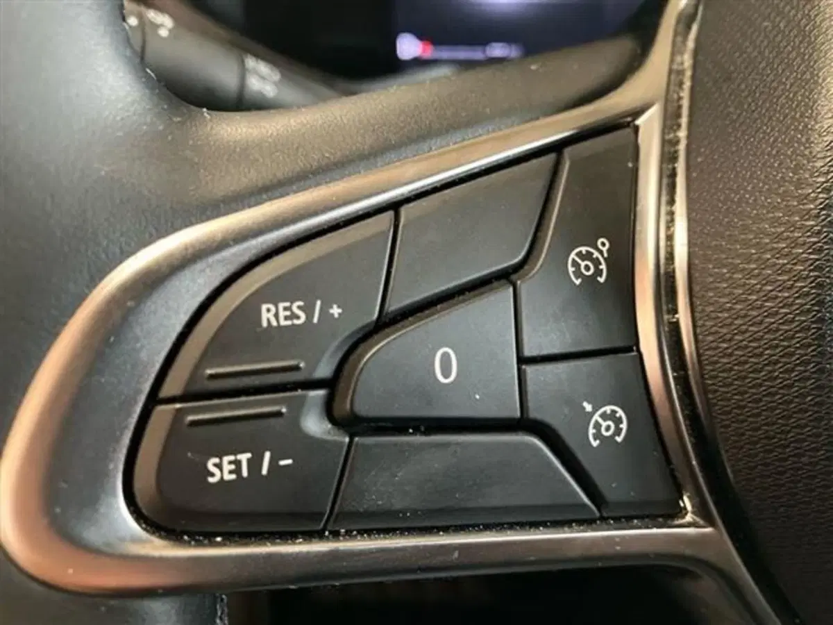 Renault Clio usata a Como (17)
