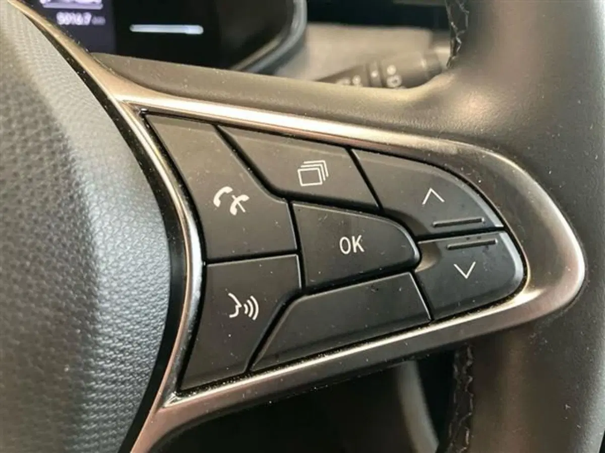 Renault Clio usata a Como (18)