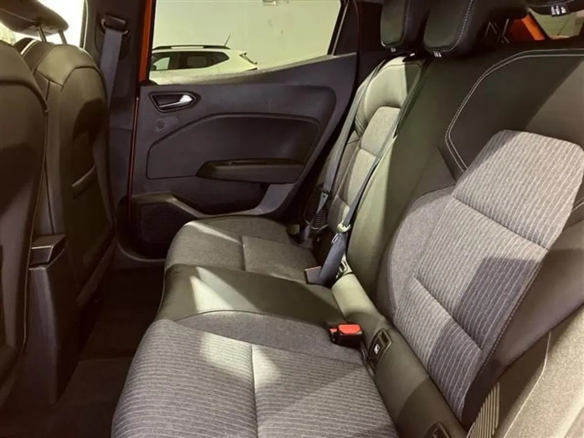 Renault Clio usata a Como (12)