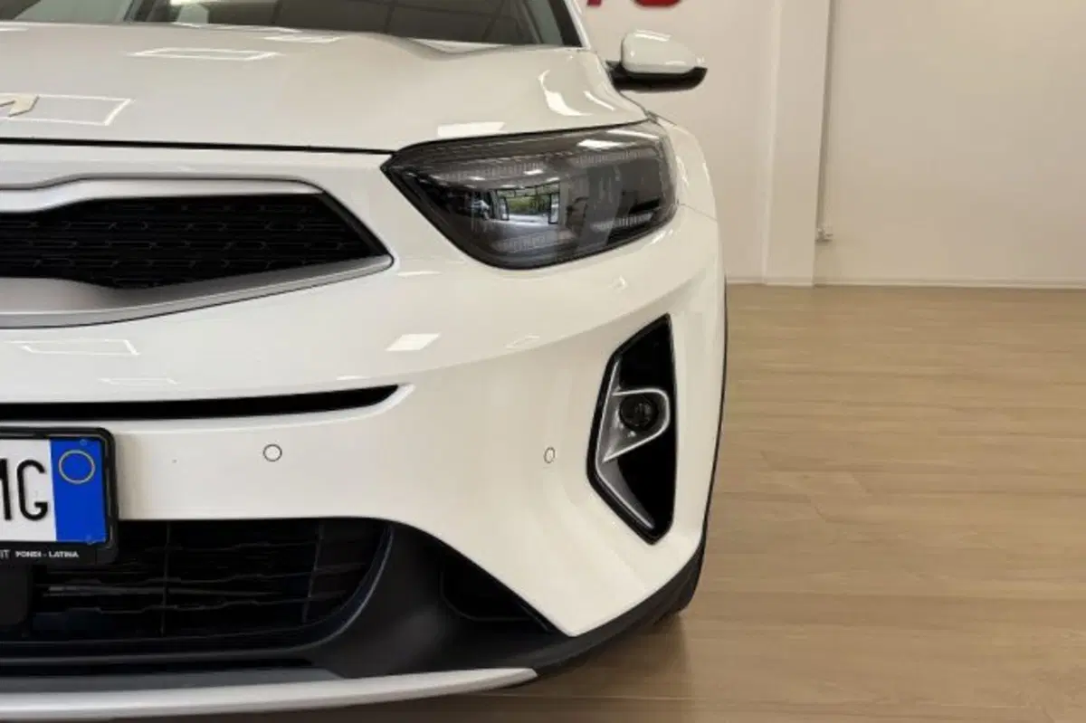 Kia Stonic usata a Latina (11)