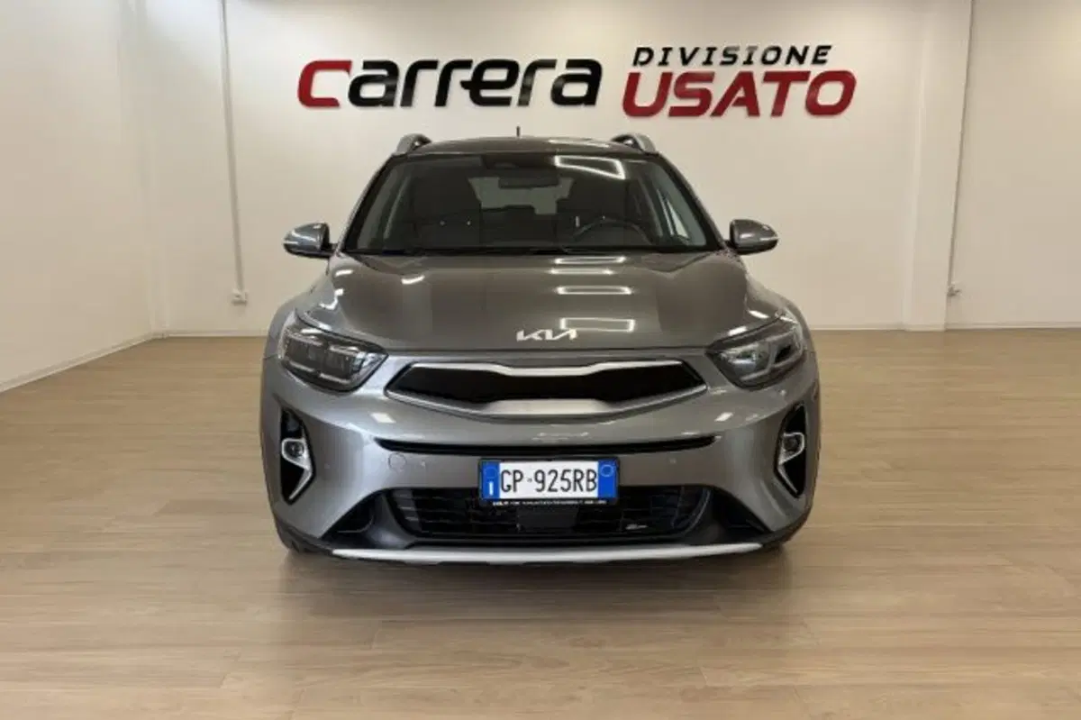 Kia Stonic usata a Latina (2)