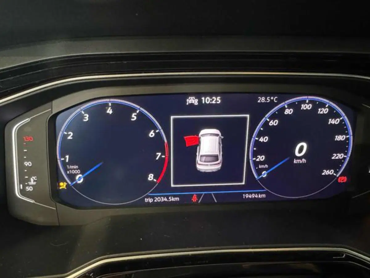 Volkswagen Taigo usata a Bologna (11)