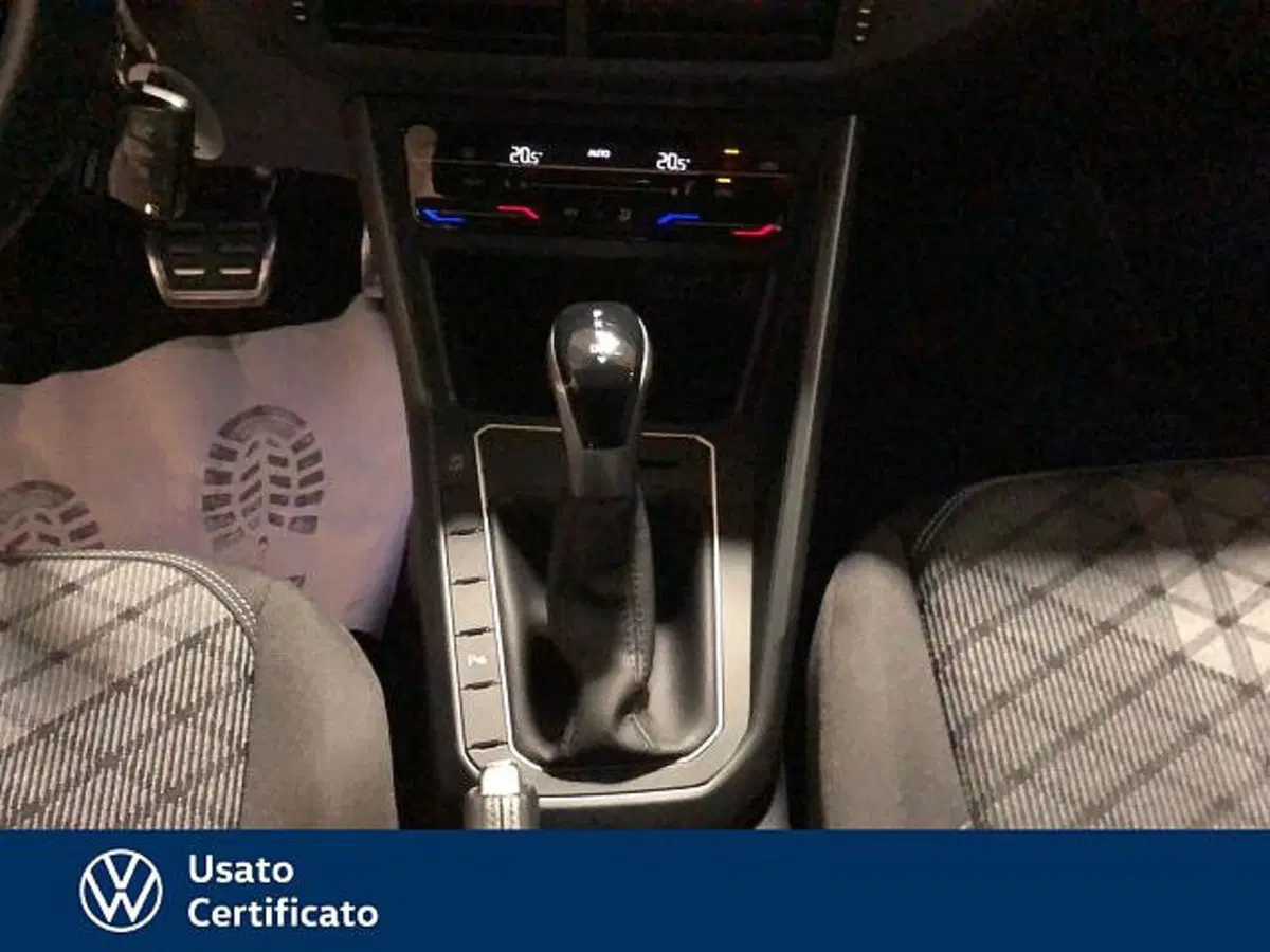 Volkswagen Taigo usata a Vicenza (8)