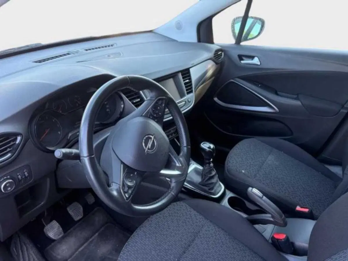 Opel Crossland usata a Caltanissetta (9)
