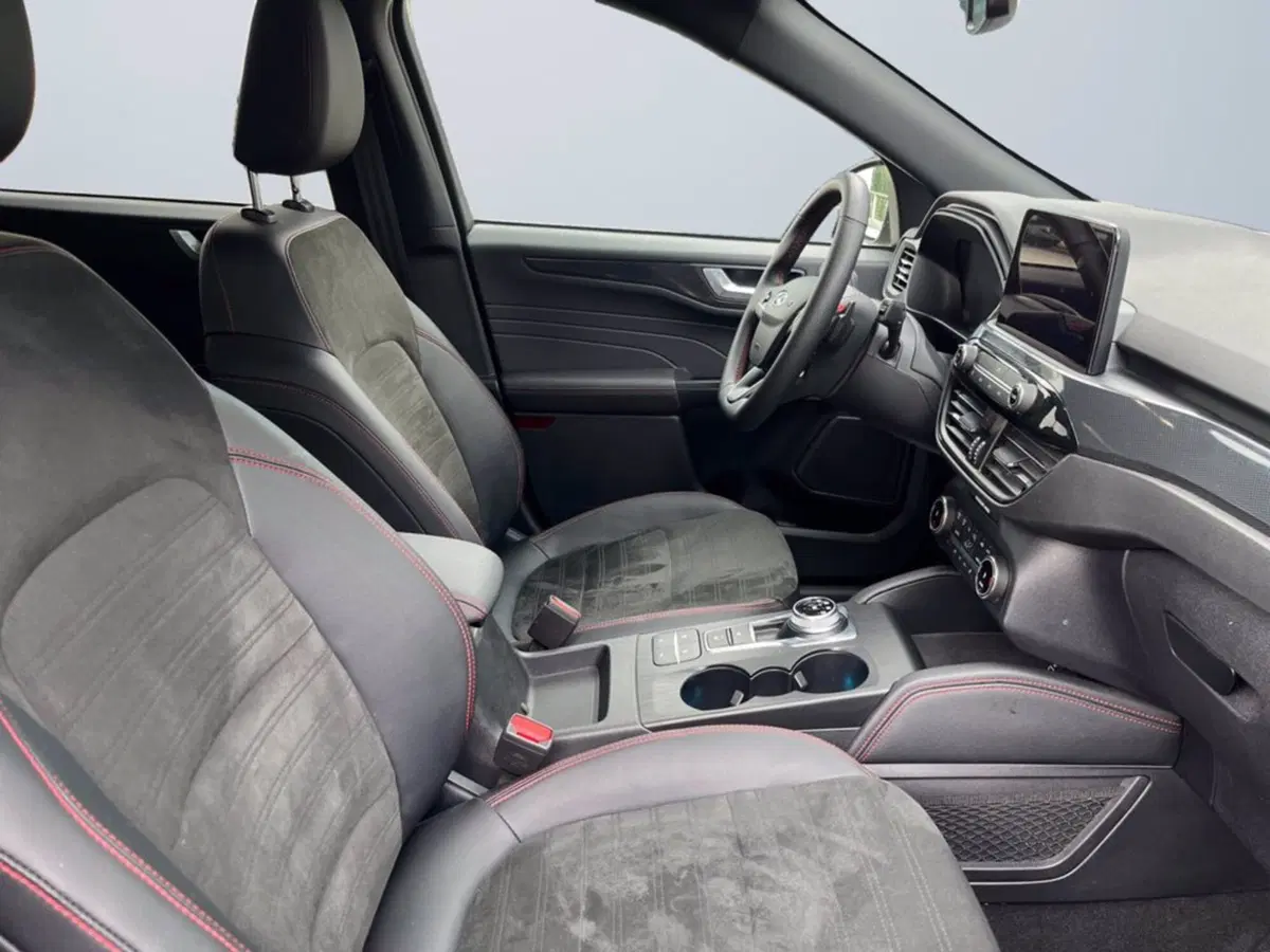 Ford Kuga usata a Milano (16)