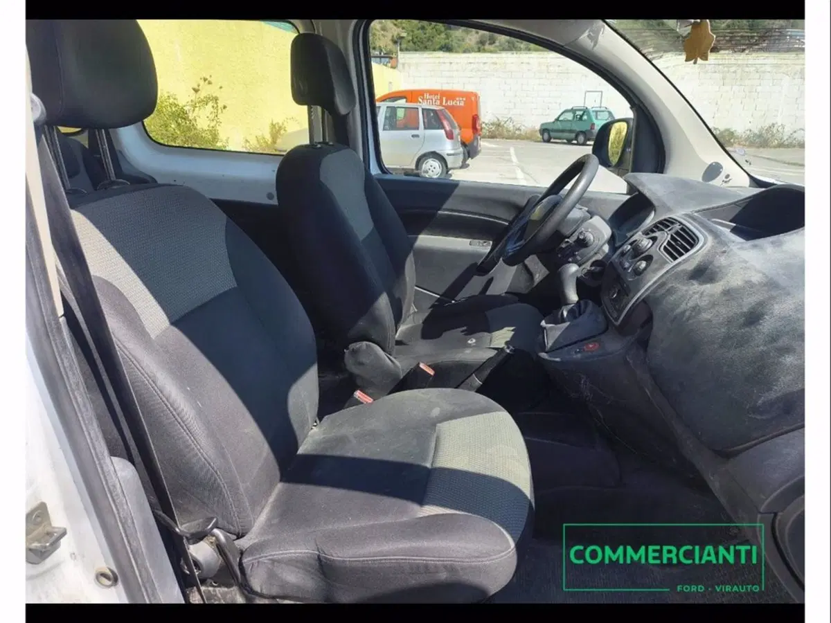 Renault Kangoo usata a Catania (17)