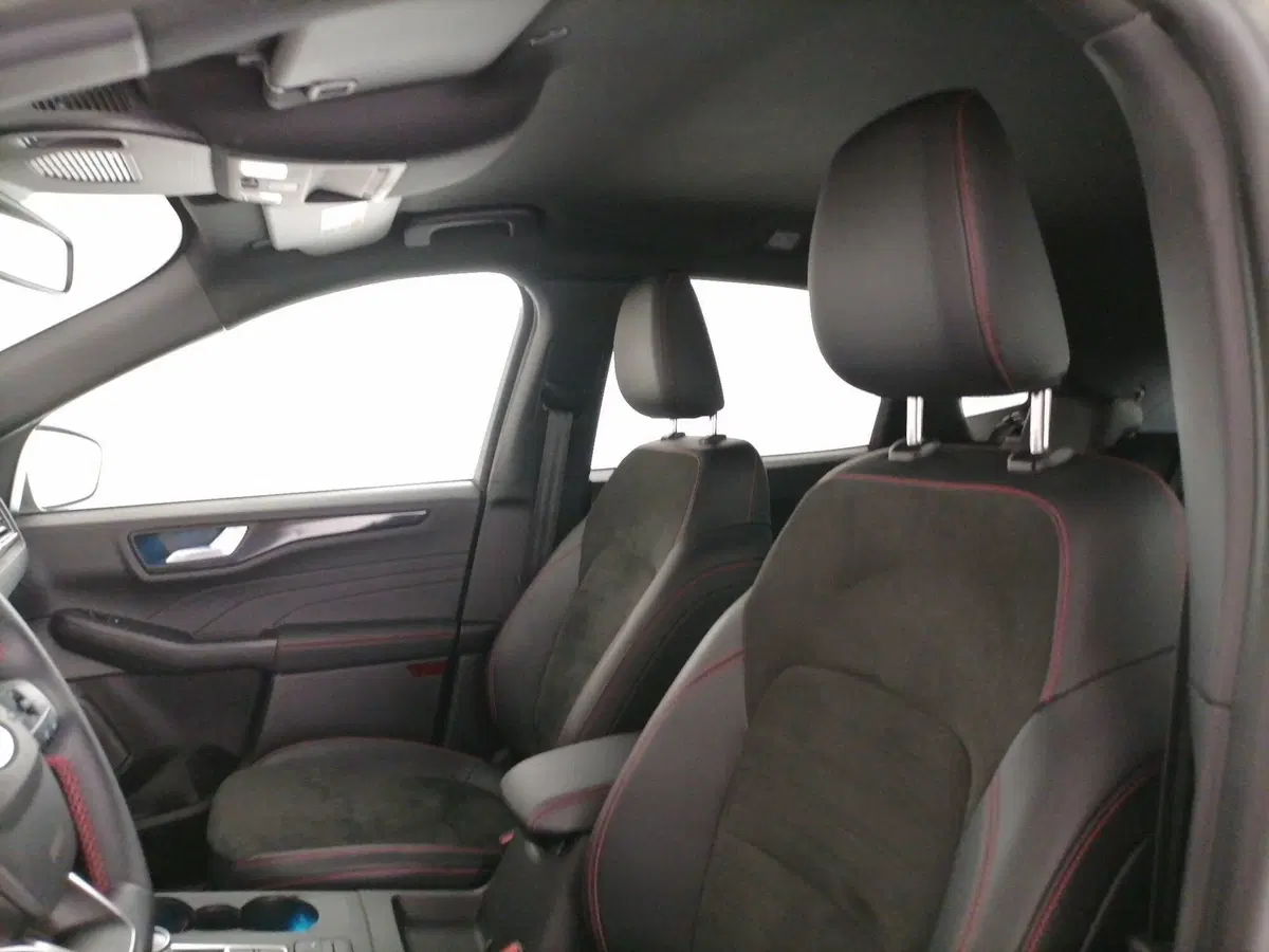 Ford Kuga usata a Roma (13)