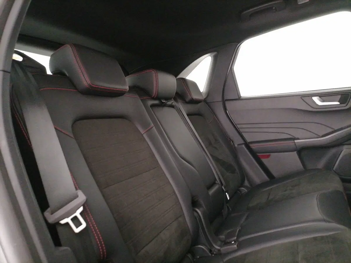 Ford Kuga usata a Roma (8)
