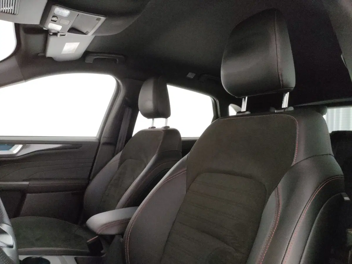 Ford Kuga usata a Roma (13)