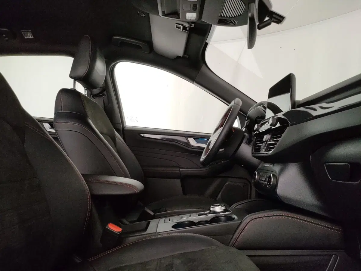 Ford Kuga usata a Roma (6)