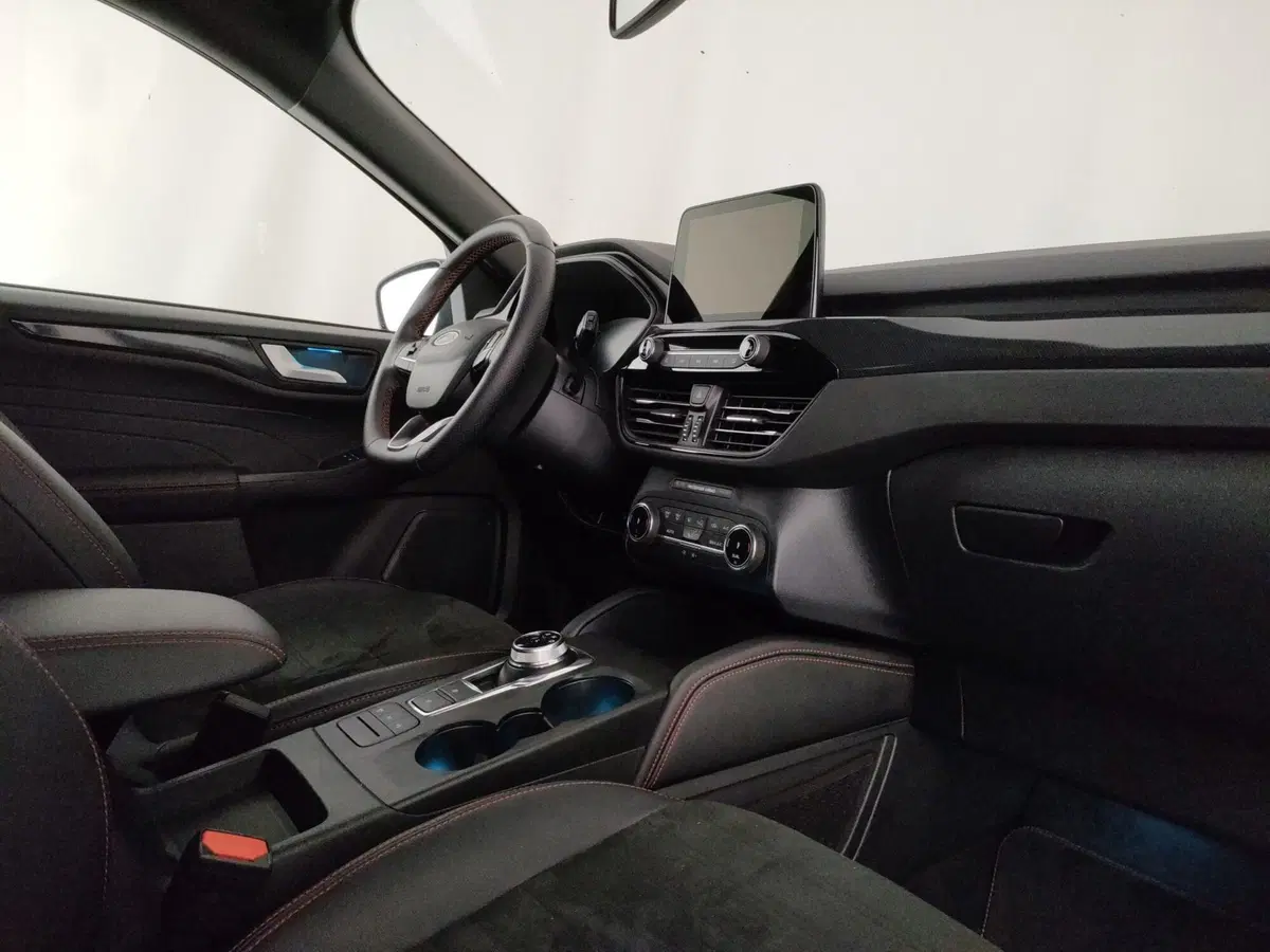 Ford Kuga usata a Roma (7)