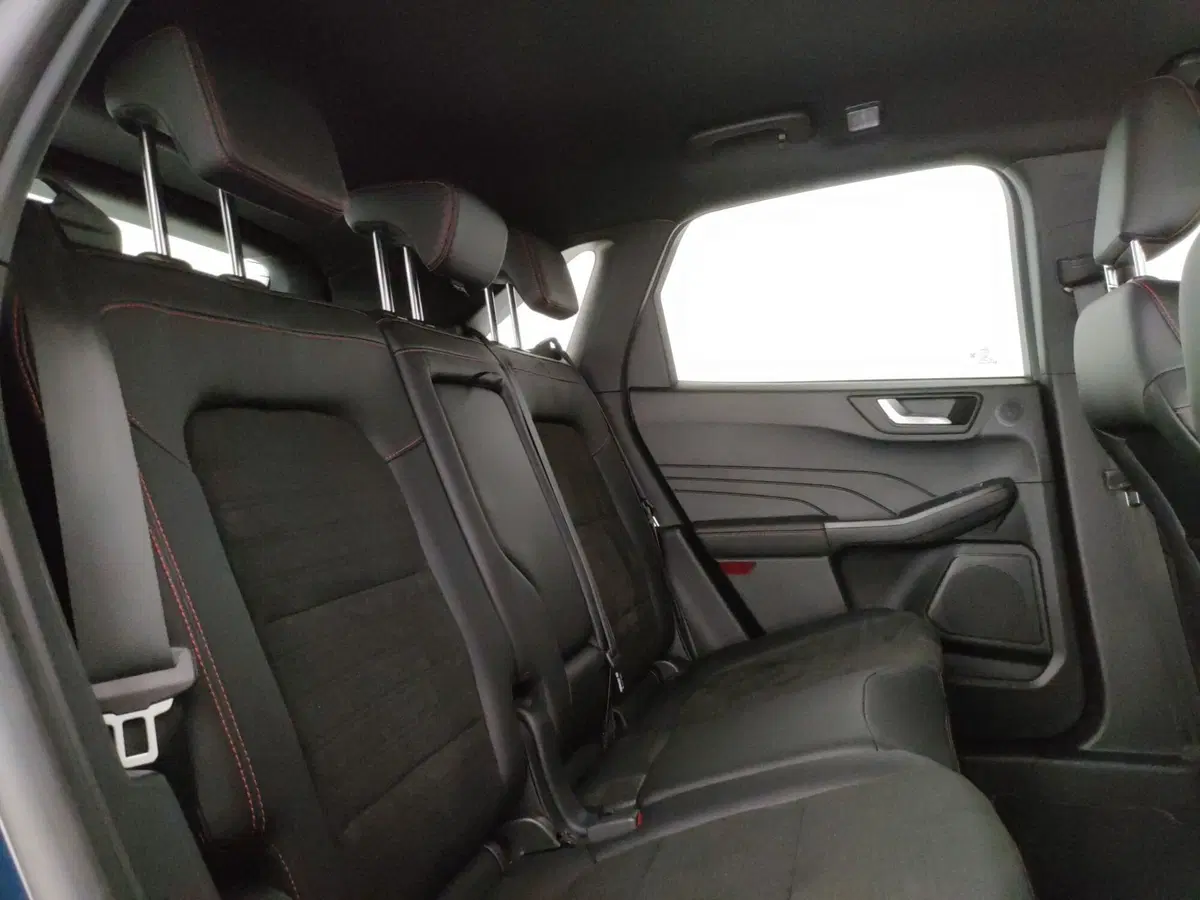 Ford Kuga usata a Roma (8)