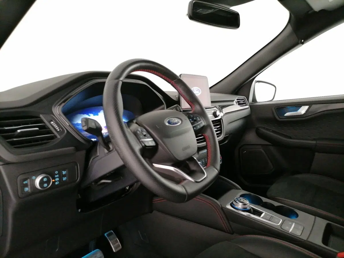Ford Kuga usata a Roma (12)