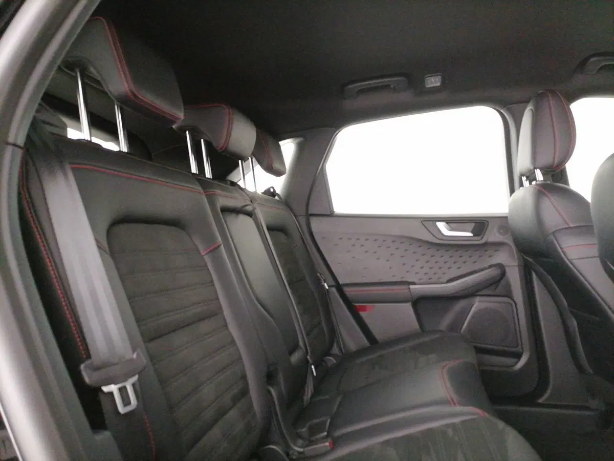 Ford Kuga usata a Roma (8)
