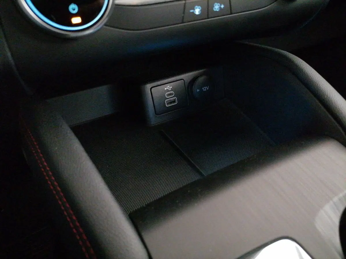 Ford Kuga usata a Roma (20)