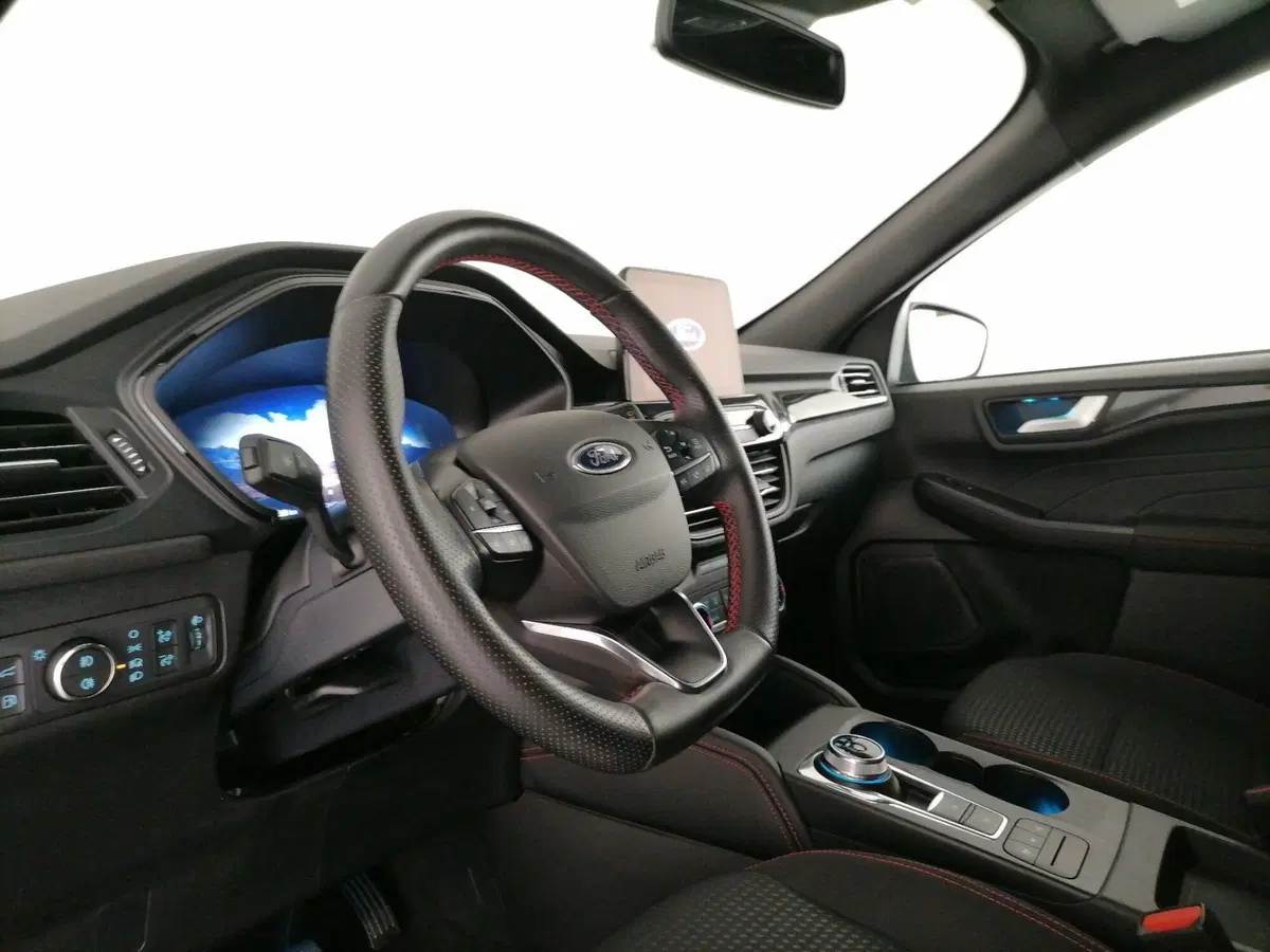 Ford Kuga usata a Roma (12)