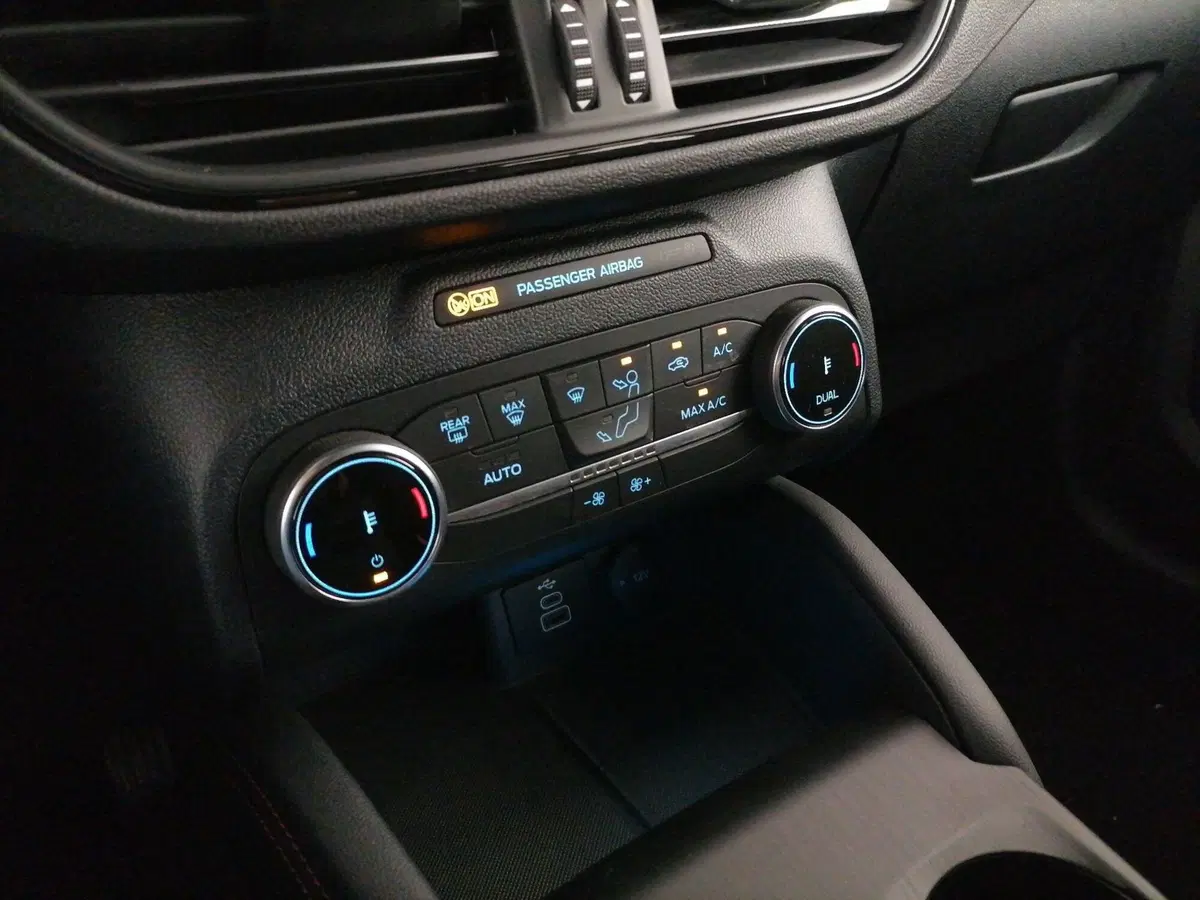 Ford Kuga usata a Roma (15)