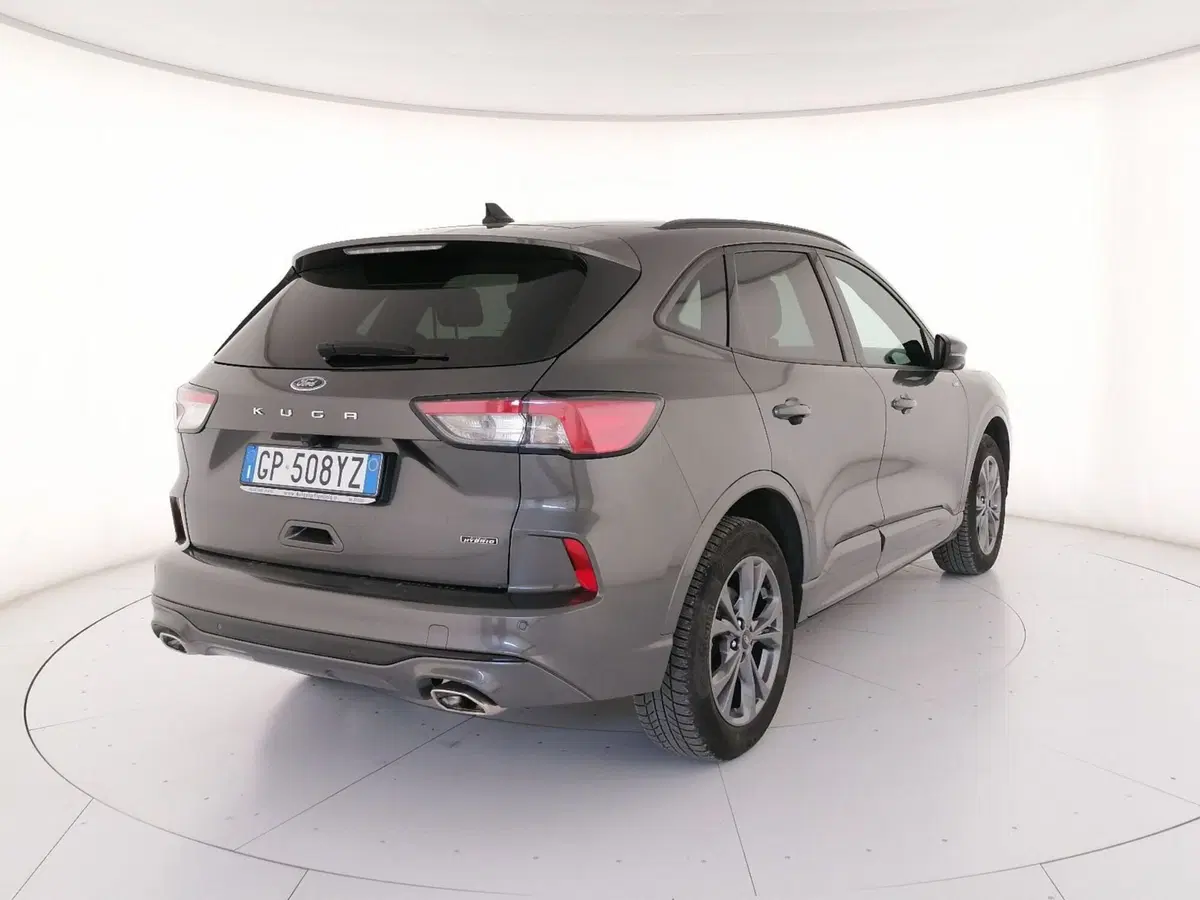 Ford Kuga usata a Roma (2)