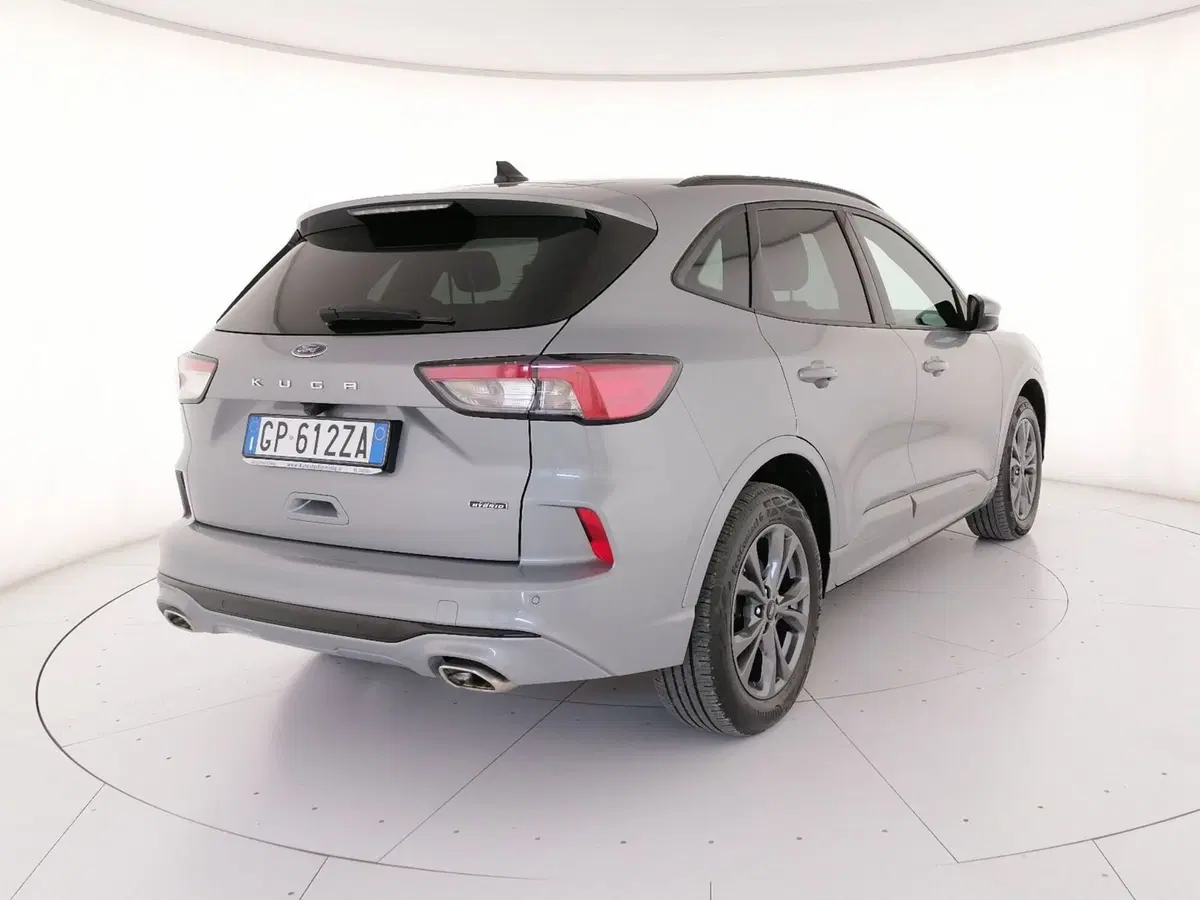 Ford Kuga usata a Roma (2)