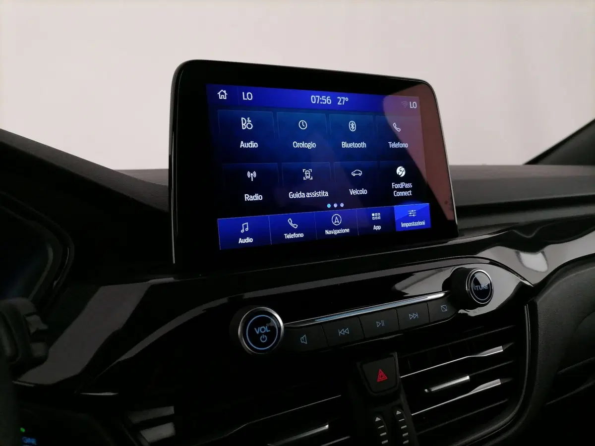 Ford Kuga usata a Roma (17)