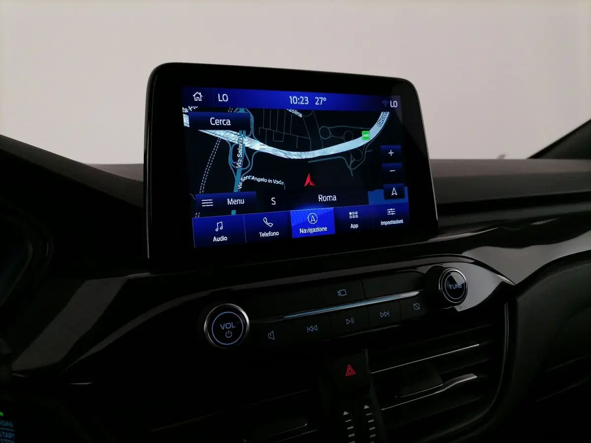 Ford Kuga usata a Roma (18)