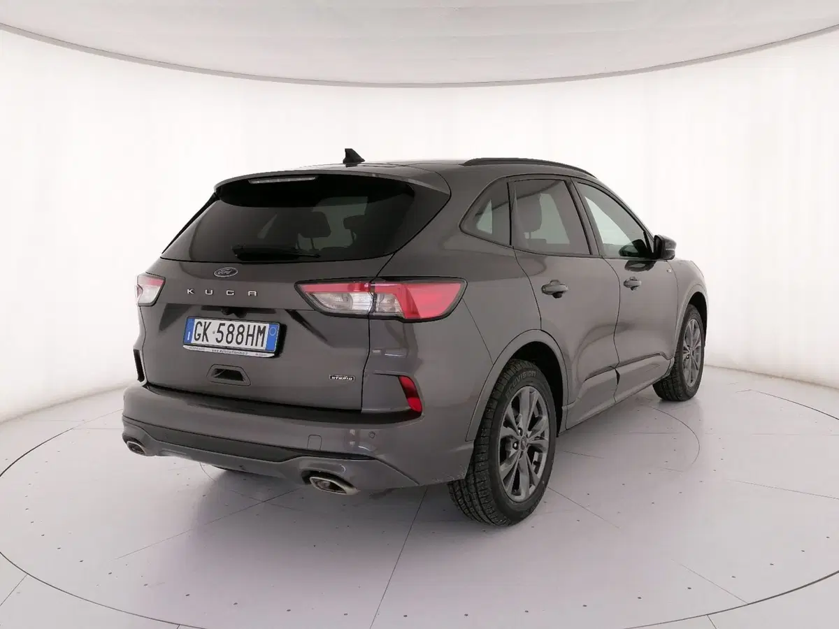 Ford Kuga usata a Roma (2)