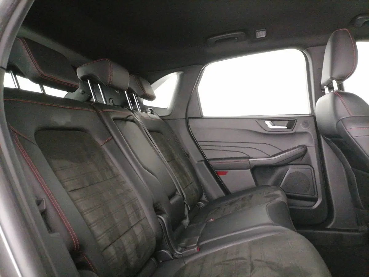 Ford Kuga usata a Roma (8)