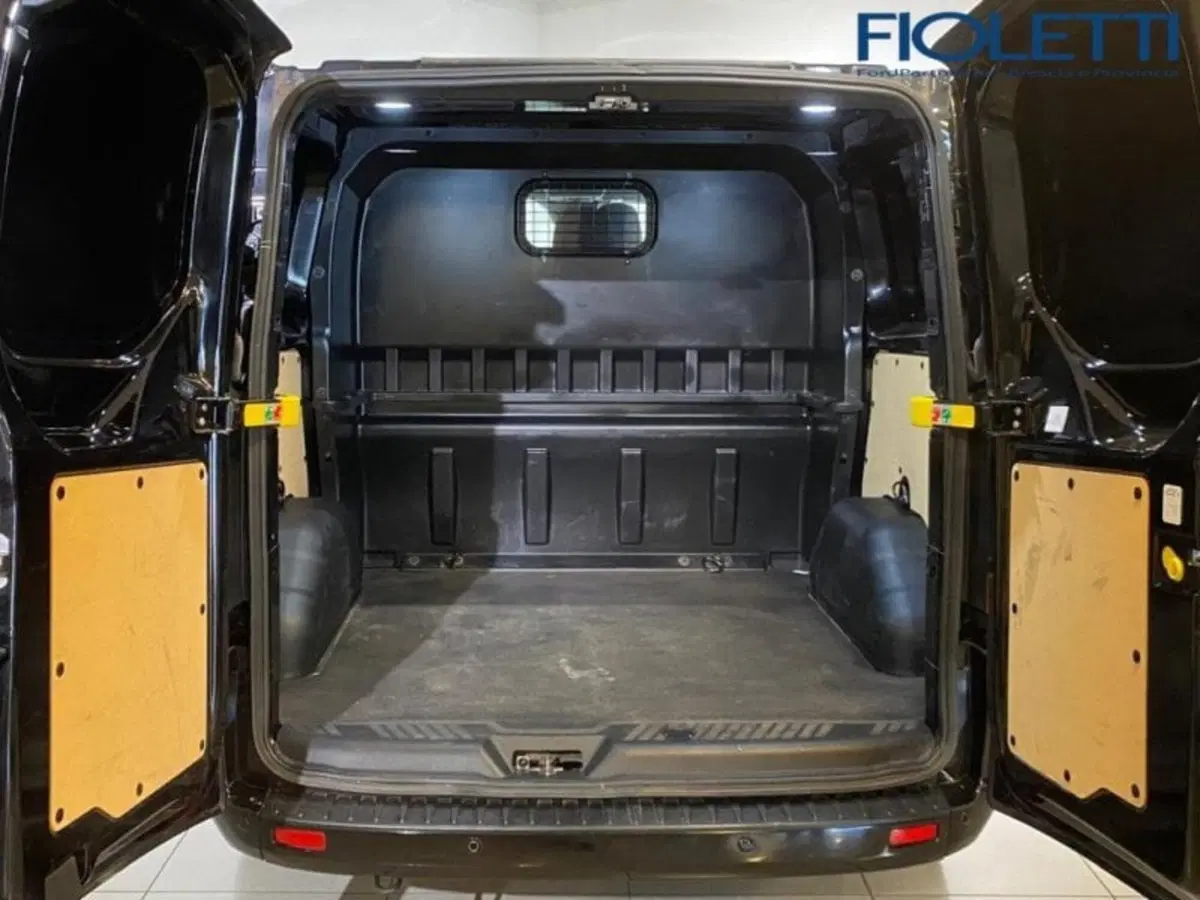 Ford Transit Custom Furgone usata a Brescia (13)