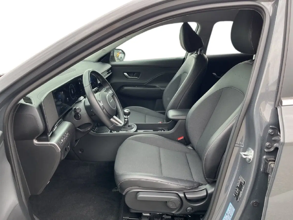 Hyundai Kona usata a Torino (10)