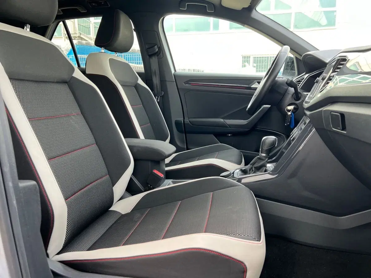 Volkswagen T-Roc usata a Siena (10)