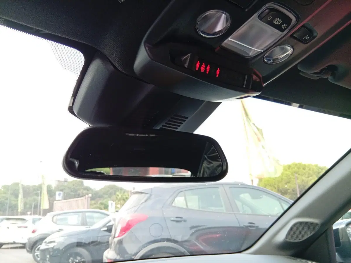 Opel Corsa nuova a Catania (20)