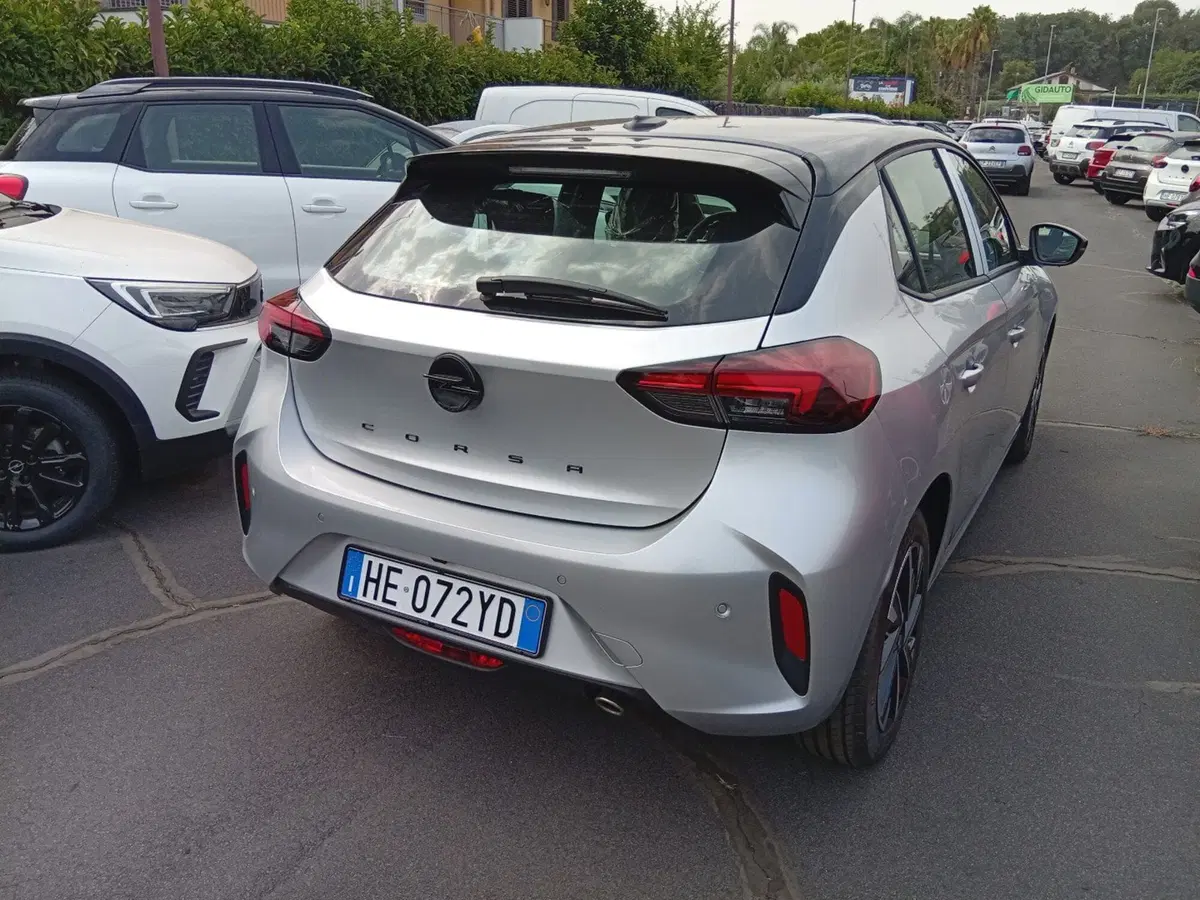 Opel Corsa nuova a Catania (4)