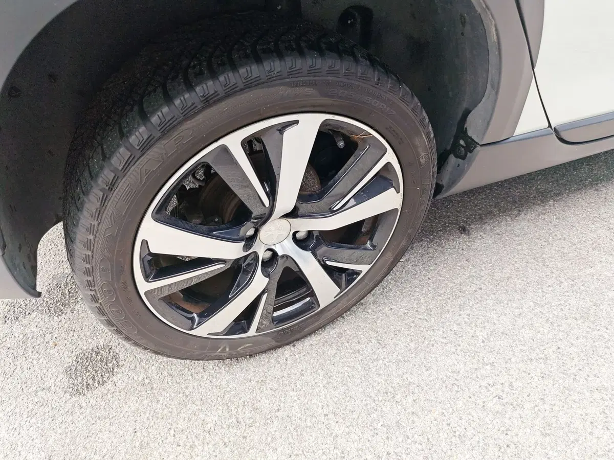 Peugeot 2008 usata a Monza e Brianza (16)