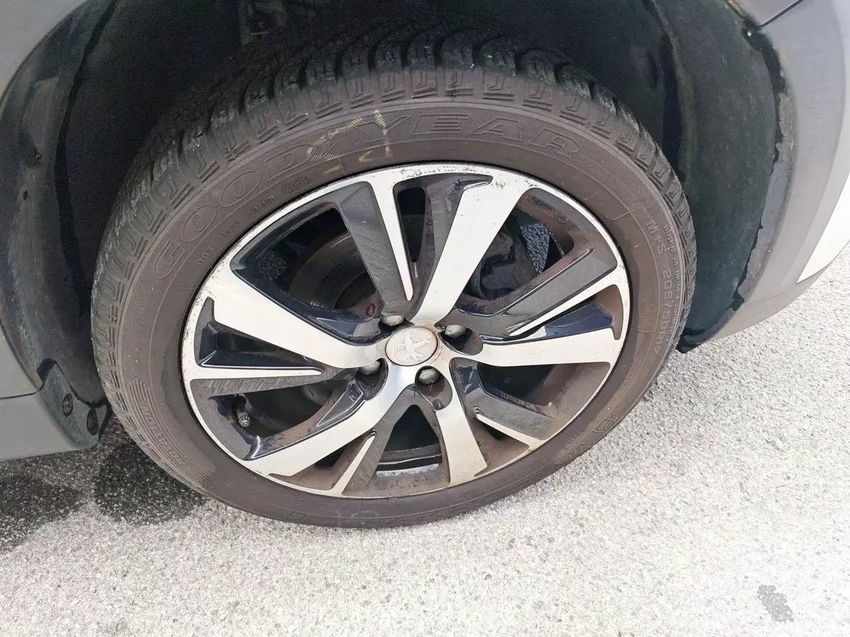 Peugeot 2008 usata a Monza e Brianza (17)