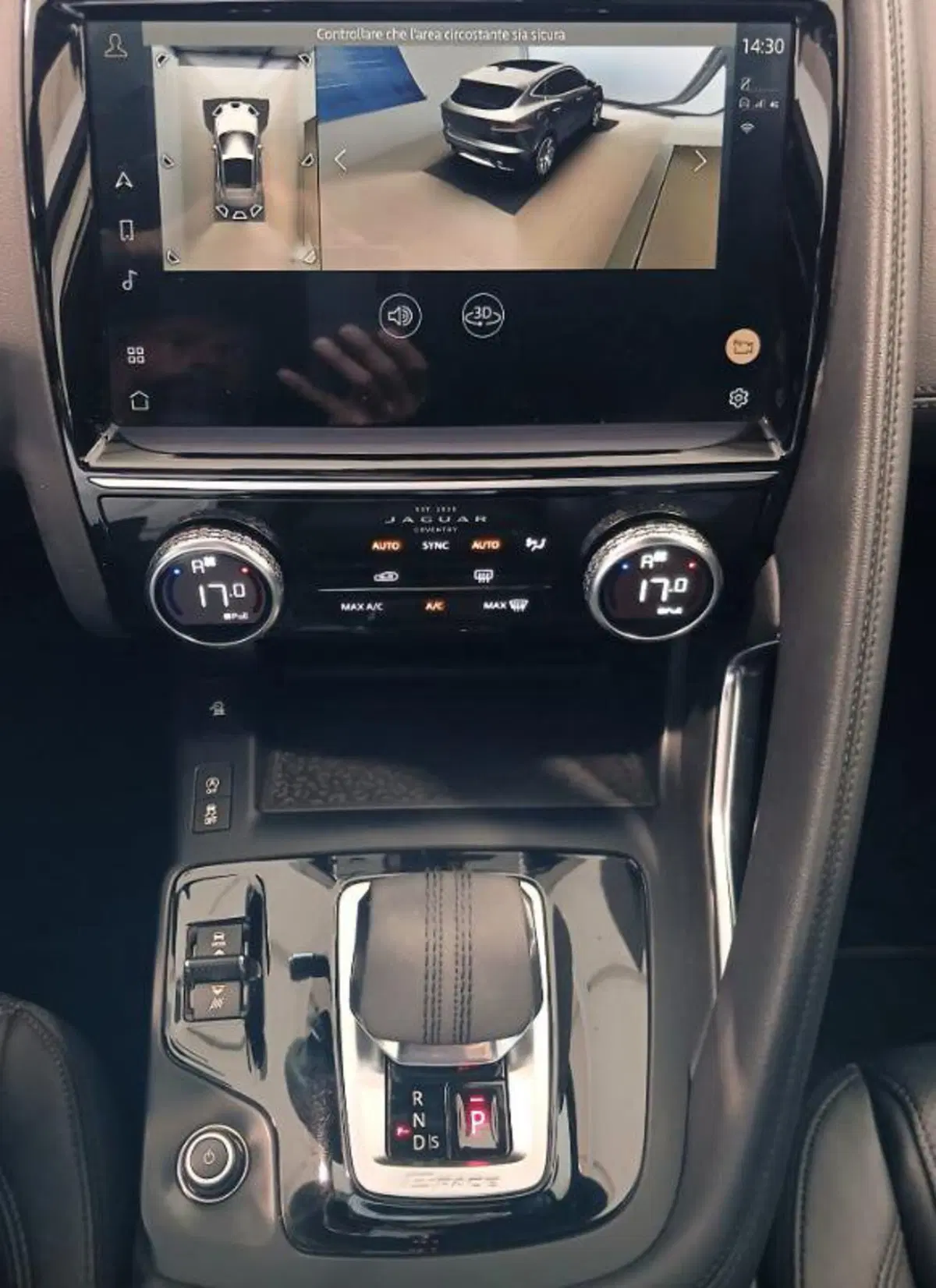 Jaguar E-Pace usata a Venezia (16)