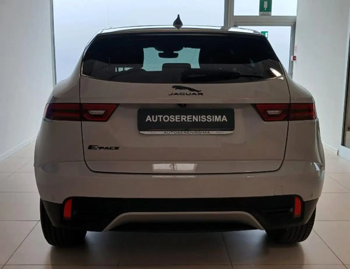 Jaguar E-Pace usata a Venezia (3)
