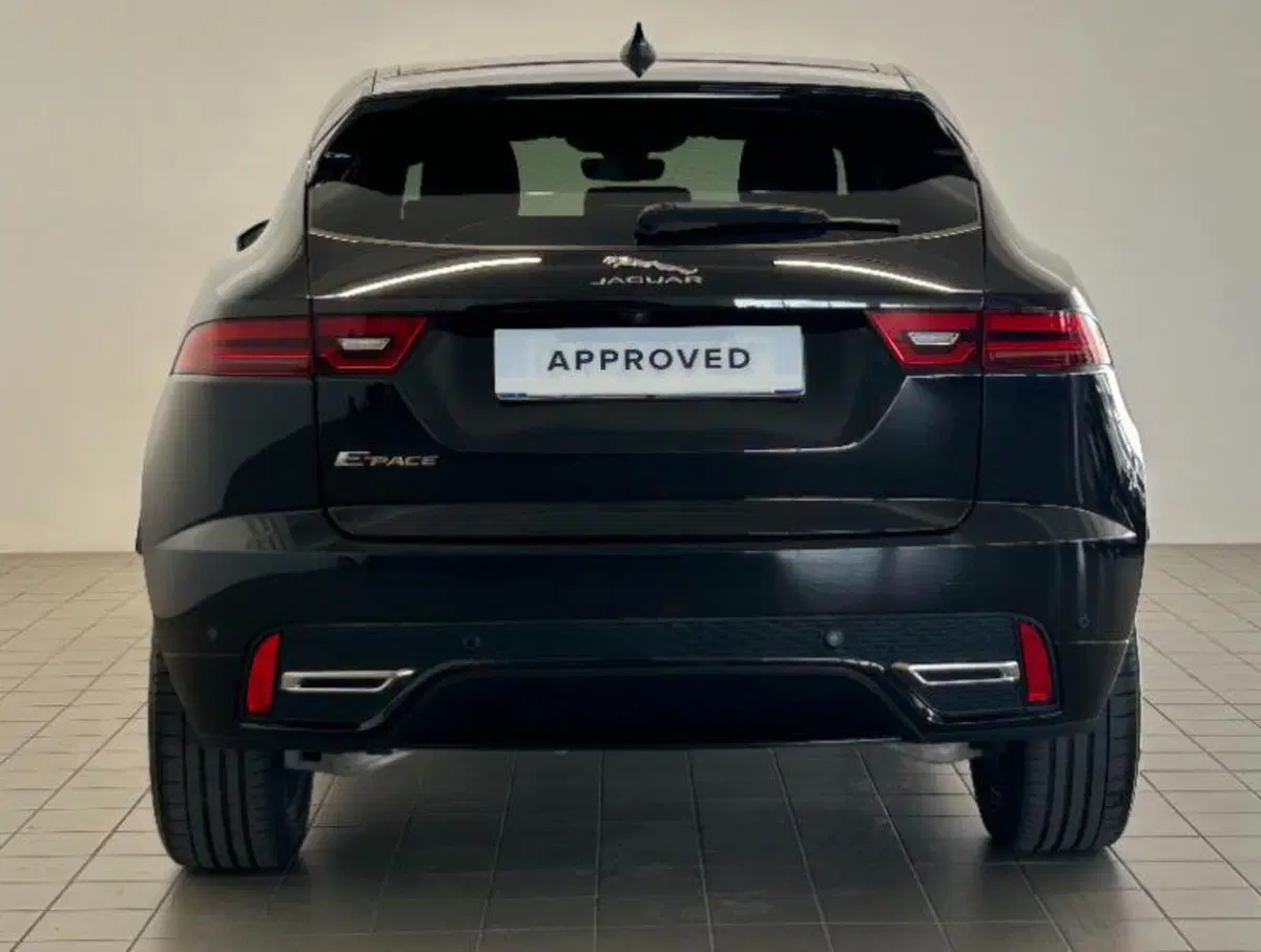 Jaguar E-Pace usata a Venezia (4)