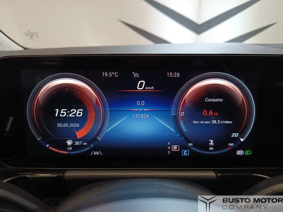 Mercedes-Benz GLA SUV usata a Varese (12)