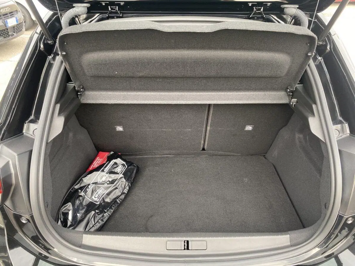 Opel Corsa usata a Torino (9)