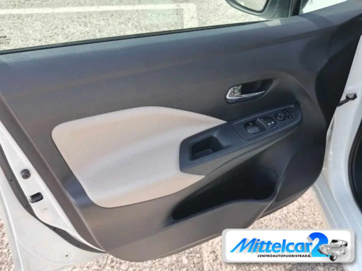 Nissan Micra usata a Udine (11)