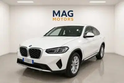 BMW X4 xDrive20d 48V del 2023 usata a Rende