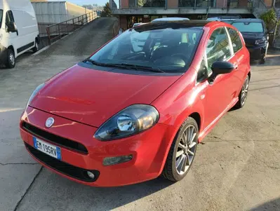 Fiat Punto 1.3 MJT II S&amp;S 95 CV 3 porte Sport del 2012 usata a Canelli