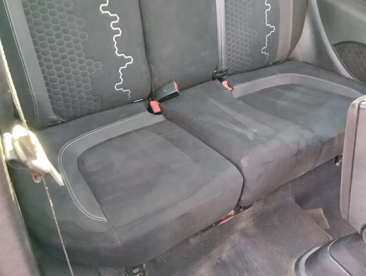 Fiat Punto usata a Asti (17)